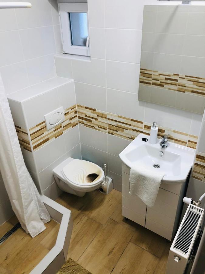 Melania Vendeghaz Hotel Balatonfőkajár Exterior foto